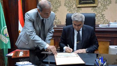 محافظ المنيا يعتمد نتيجة الشهادة الاعدادية بنسبة نجاح 73.74%