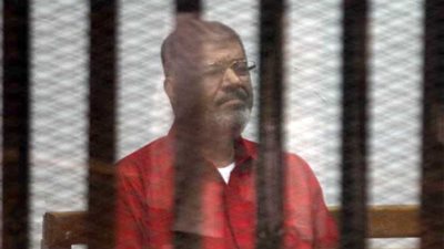 تأجيل محاكمة مرسي وآخرين في اقتحام الحدود الشرقية لـ8 يونيو