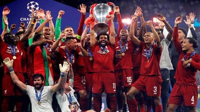 تعرف على تقييم محمد صلاح في موقعة 