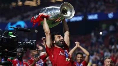 فوز ليفربول بدوري الأبطال وتألق صلاح يسيطر على عناوين الصحف الإنجليزية