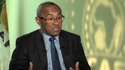 رئيس الاتحاد الإفريقي لكرة القدم: هدف الوداد في الترجي صحيح