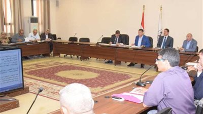 استعدادات مكثفة لاستقبال العيد ببنى سويف