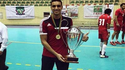 لاعب اليد باهر البدراوي : فخور بالعودة للأهلي.. ونسعى للفوز بالبطولات