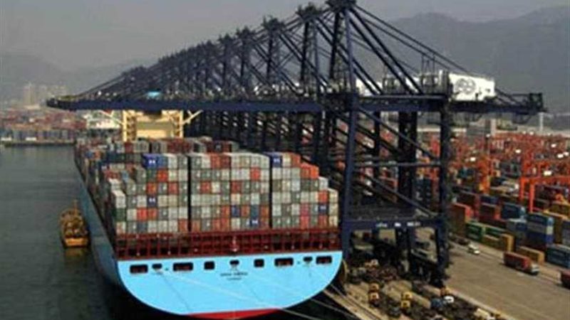 تداول 476 شاحنة بضائع