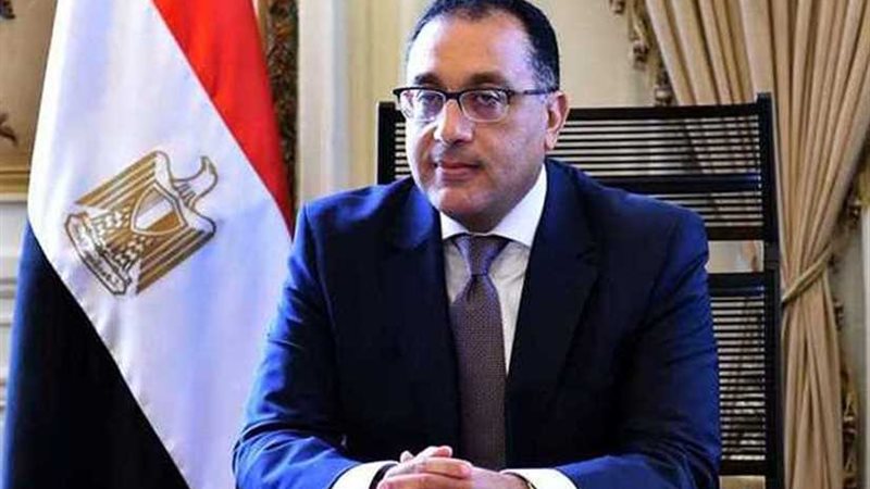 رئيس الوزراء يتابع