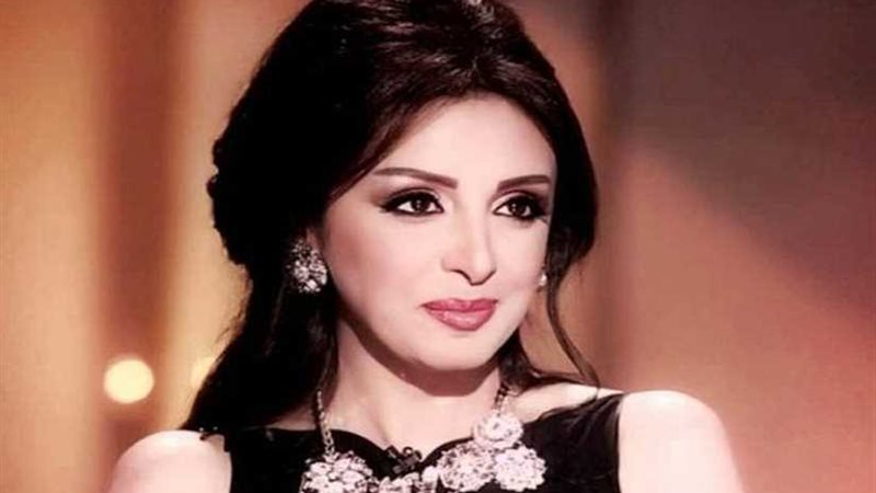 وعكة صحية للفنانة