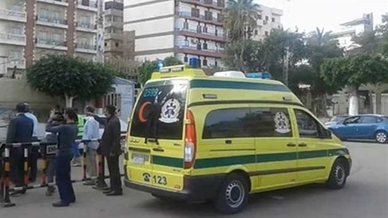 إصابة 5 أشخاص من