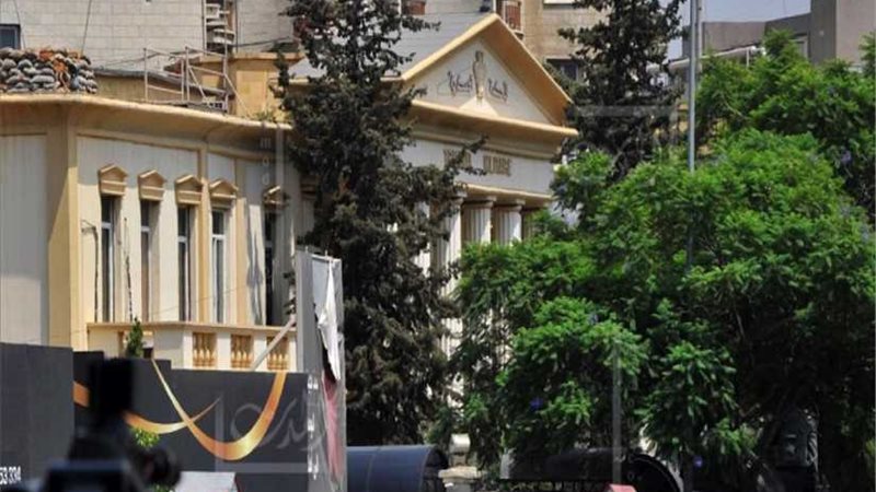 لبنان: إحالة اثنى