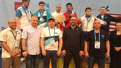 أحمد عاشور يتوج بثلاث ذهبيات في بطولة العالم لرفع الأثقال للناشئين في فيجي