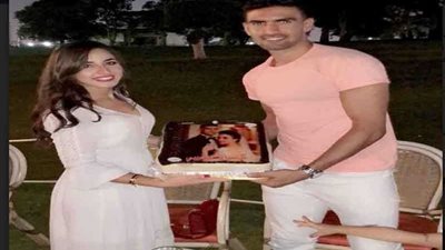 قصة صور.. محمد عواد و لحظات السعادة مع 