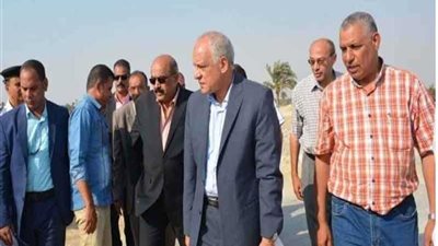 محافظ الجيزة يتفقد حالة النظافة والإشغالات بالشوارع