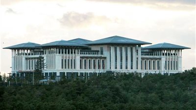 نائب تركي يطالب بإجراء تحقيقات برلمانية بشأن قصر إقامة أردوغان