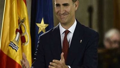 عاهل أسبانيا يكلف سانشيز بتشكيل الحكومة الجديدة