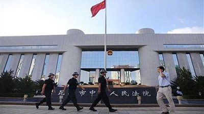 الصين تتسلم 94 مشتبها بهم بالاحتيال في مجال الاتصالات من إسبانيا