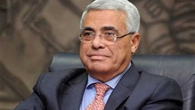 بلاغ ضد حسن نافعة لوصفه أعضاء 