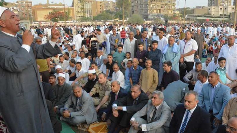 محافظ المنيا يؤدي