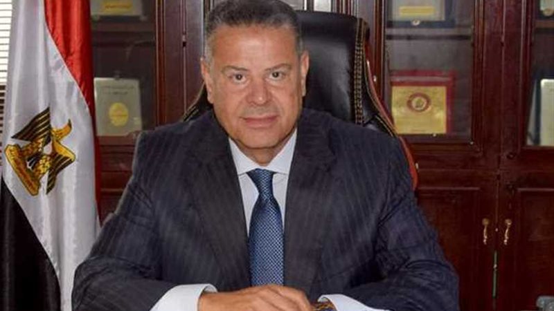 محافظ بنى سويف يتلقى