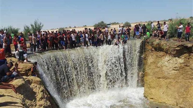 الشلالات تتفوق على