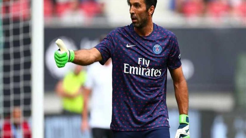 رحيل بوفون عن باريس