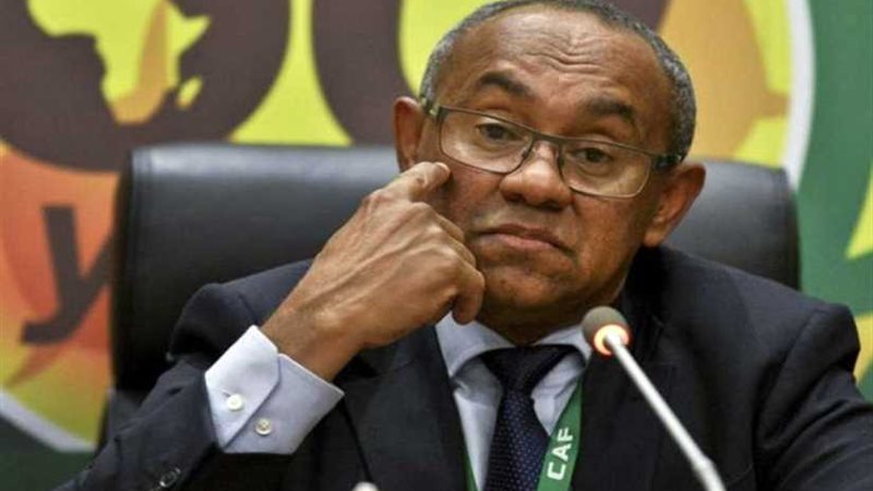 الكاف يؤجل حسم أزمة