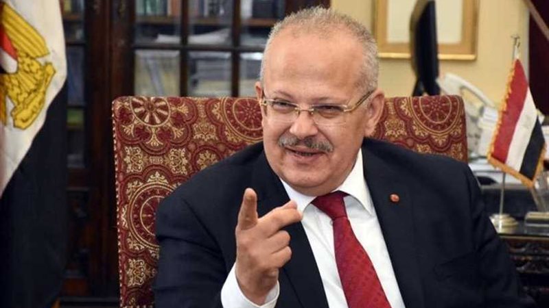 رئيس جامعة القاهرة: