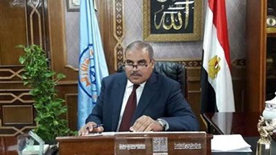 رئيس جامعة الأزهر يوجه بتوفير أقصى درجات الرعاية للطلاب خلال فترة الامتحانات