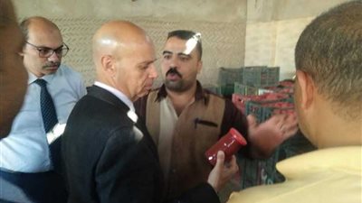 تحرير 5 محاضر لمنشآت غذائية مخالفة بالشرقية