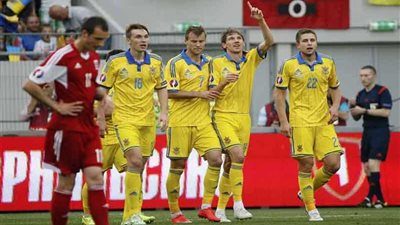 تعرف على القنوات الناقلة ومواعيد مباريات اليوم الاثنين