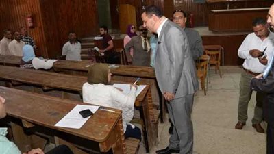 جامعة أسيوط تواصل متابعة أعمال امتحانات نهاية العام 