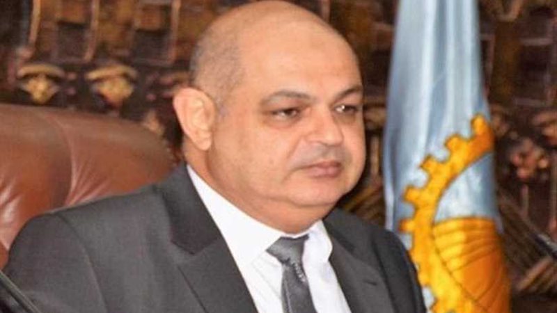 محافظ الغربية يعقد