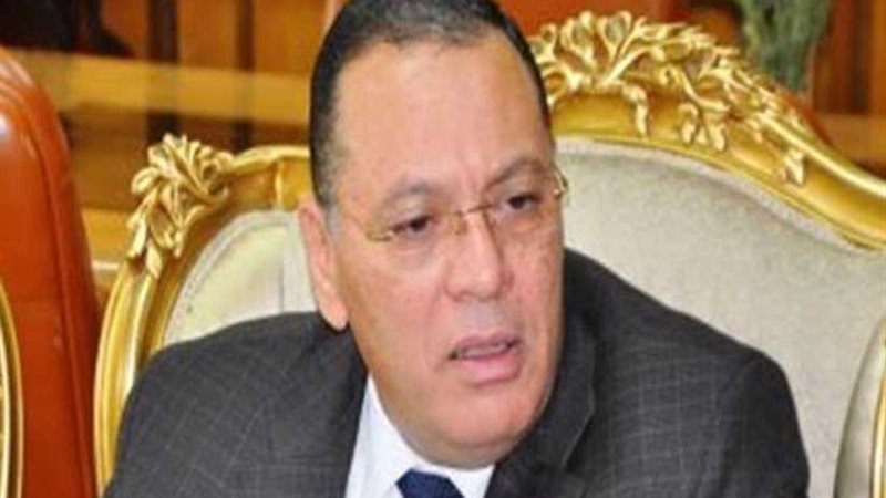 إحالة العاملين بالإدارة