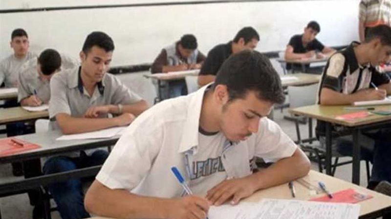 18 ألفًا و82 طالبا