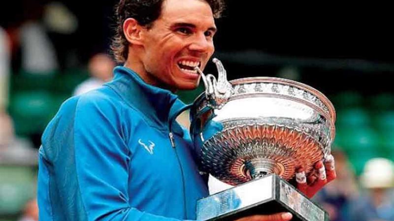 الصحف الفرنسية تشيد