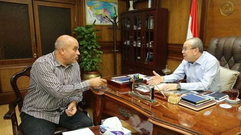 محافظ كفر الشيخ يستعرض