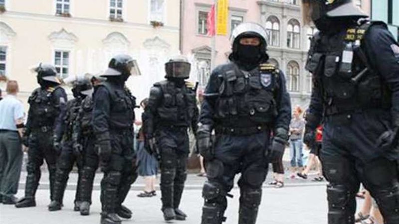 شرطة التشيك تتخذ