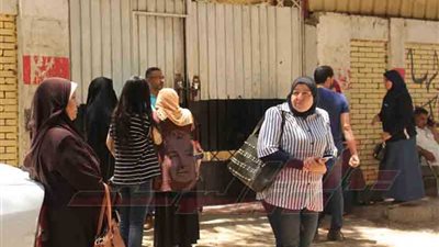 14 طالبًا مكفوفًا يؤدون امتحان اللغة الإنجليزية ببني سويف