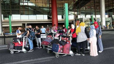 21 طالبا من الكلية المصرية الصينية بجامعة القناة في بكين