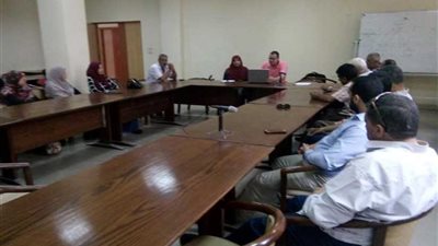 ندوة بمناسبة الاحتفال بيوم البيئة العالمي في المجمع الإعلامي بالعريش