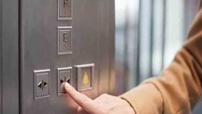 إنقاذ 7 تعطل بهم مصعد بأحد مباني السكة الحديد بشبرا