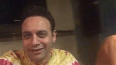 مصطفى قمر في الاستديو لوضع اللمسات النهائية على ألبومه.. فيديو