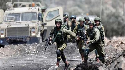 قوات الاحتلال الصهيوني تقتحم مسجدا وتصور مباني جنوب الأقصى