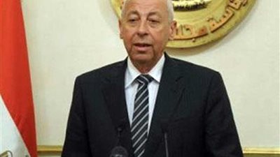 محافظ أسوان يعتمد قواعد تنسيق قبول الطلاب بمدارس المرحلة الثانوية