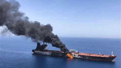 وزير الخارجية الكويتي يدين استهداف ناقلتي نفط في خليج عمان