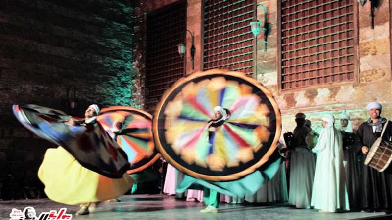 في حضرة الدراويش