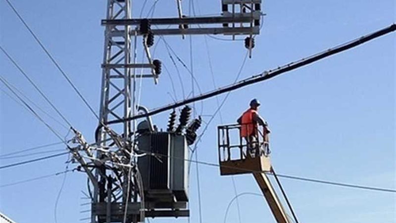 فصل التيار الكهربائي