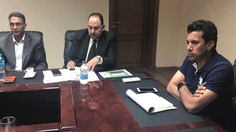 صبحي يراجع استعدادات