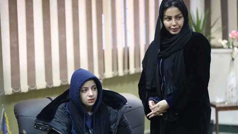 إخلاء سبيل منى فاروق