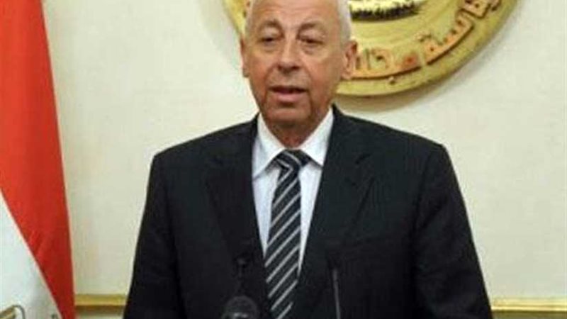 محافظ أسوان يعتمد