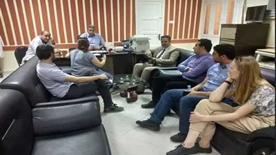 وكيل صحة أسيوط يستقبل وفدا إيطاليا لزيارة مستشفى الصدر.. صور