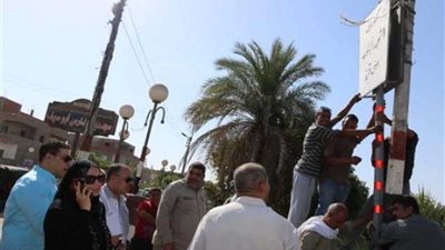 محافظ أسيوط يطلق اسم الشهيد 